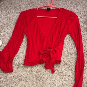 Super cute long sleeve tie shirt